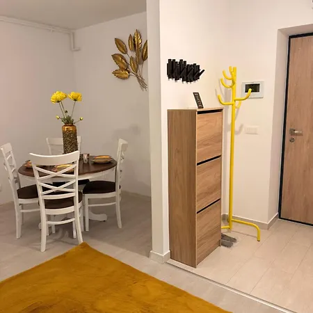 Apartament Hils Pallady 9 *