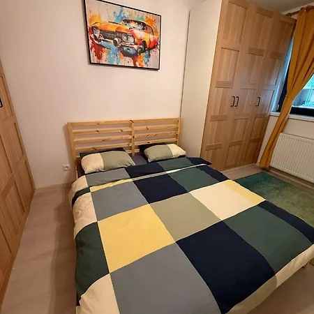 Hils Pallady 9 Apartament