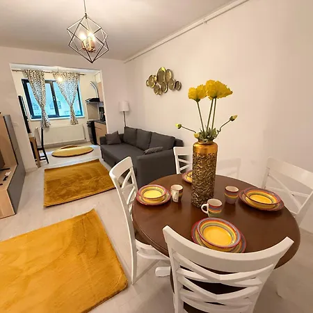 Apartament Hils Pallady 9 *