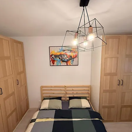 Apartament Hils Pallady 9 *