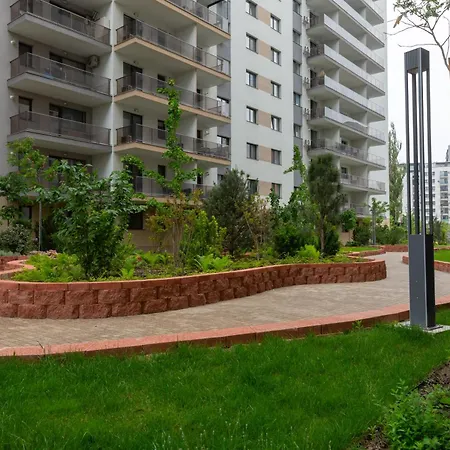 Hils Pallady 9 * Бухарест