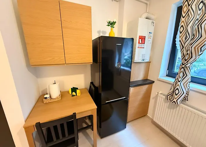 Hils Pallady 9 Апартаменти *