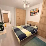 Appartement Hils Pallady 9 *